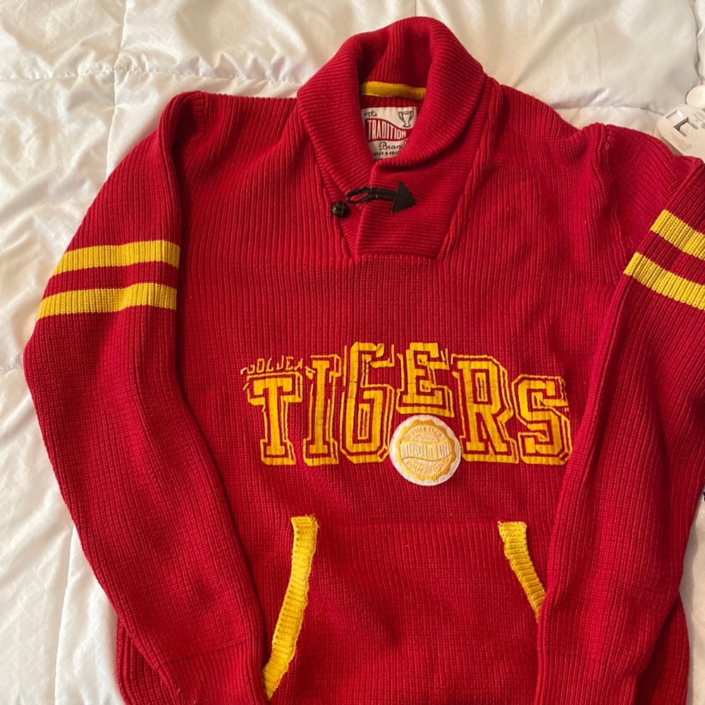 Red Soft Vintage Sweater XL Tuskegee University TIGERS 1881